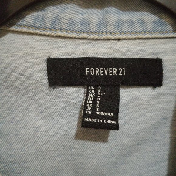 BRAND NEW denim jacket - Picture 4 of 7